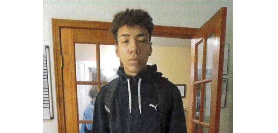 MISSING JUVENILE - PLEASE LOOK & SHARE