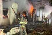 PORTER FIRE DESTROYS MOBILEHOME