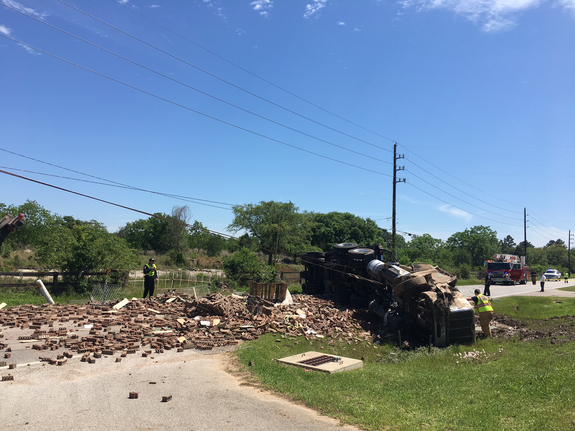 TRUCK DRIVER KILLED IN TOMBALL CRASH