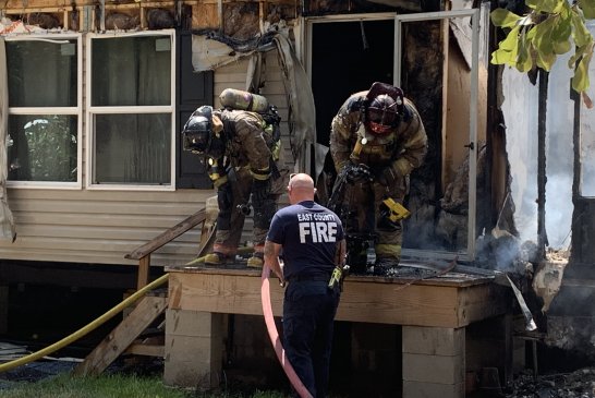 FIREFIGHTERS BRAVE 100 DEGREE HEAT TO BATTLE HOUSE FIRE