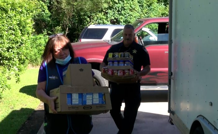 MONTGOMERY COUNTY SHERIFF'S OFFICE FOOD DRIVE IN WOODLANDS A SUCCESS